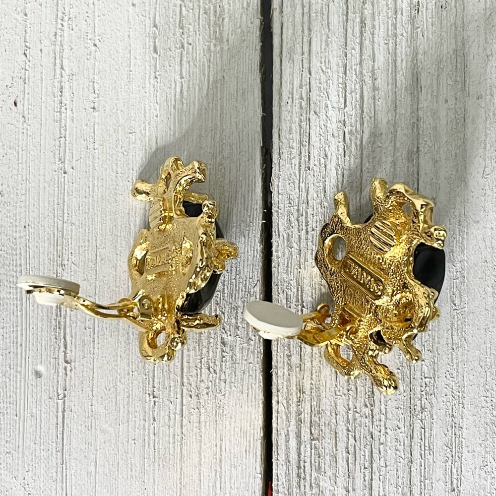Ivana Ivana Trump Vintage Brutalist Chunky Gold Tone Lucite Clip On Earrings View 4